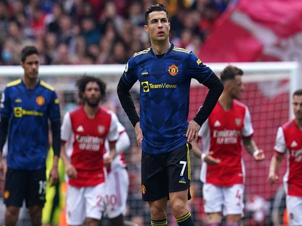 Bóng đá Quốc Tế 25/4: Ronaldo bị chế giễu sau khi Messi vô địch Ligue 1