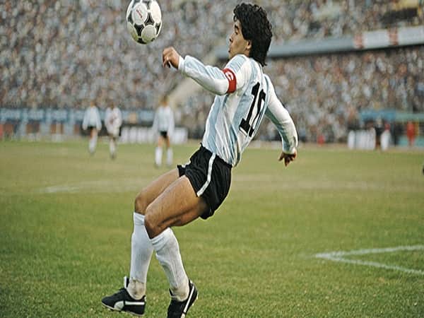 bàn thắng đẹp nhất mọi thời đại của Diego Maradona
