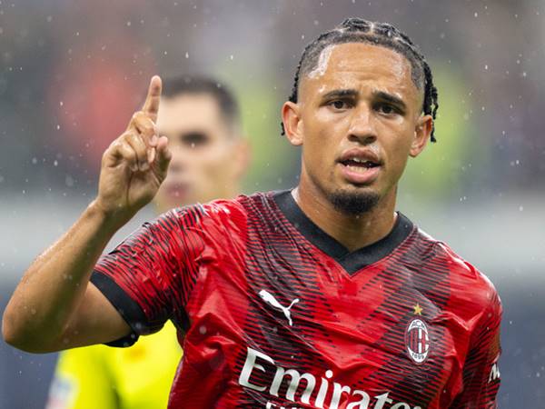 BĐQT 22/8: Leeds United chiêu mộ Noah Okafor với 18 triệu bảng