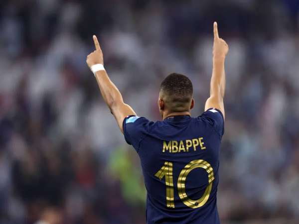Số áo Mbappe qua các thời kỳ từ câu lạc bộ đến ĐTQG