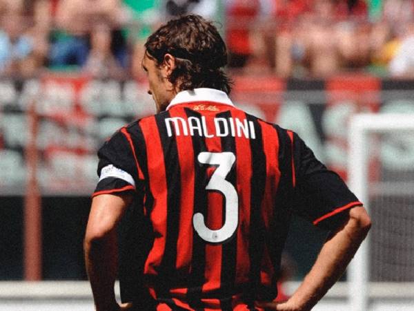 Tìm hiểu các số áo Maldini đã mang trong sự nghiệp