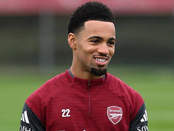 Tin Arsenal: Tài năng trẻ Ethan Nwaneri gia nhập Marseille
