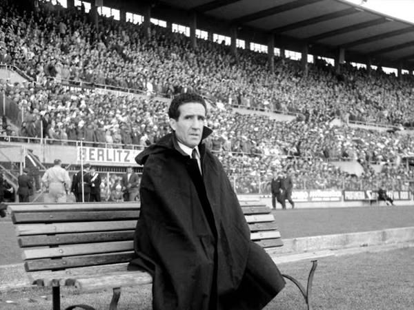 huấn luyện viên Inter Milan xuất sắc nhất